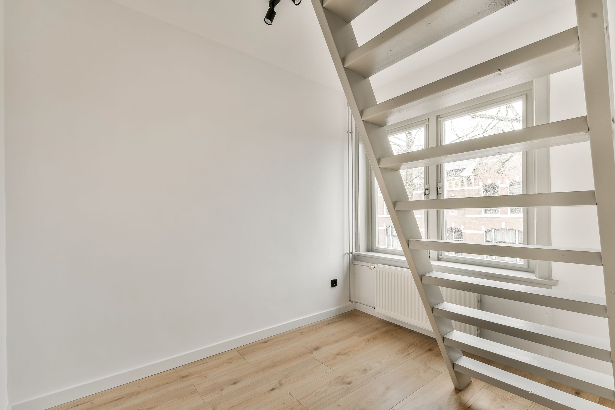 Photo 9 of Stationsstraat 65-B