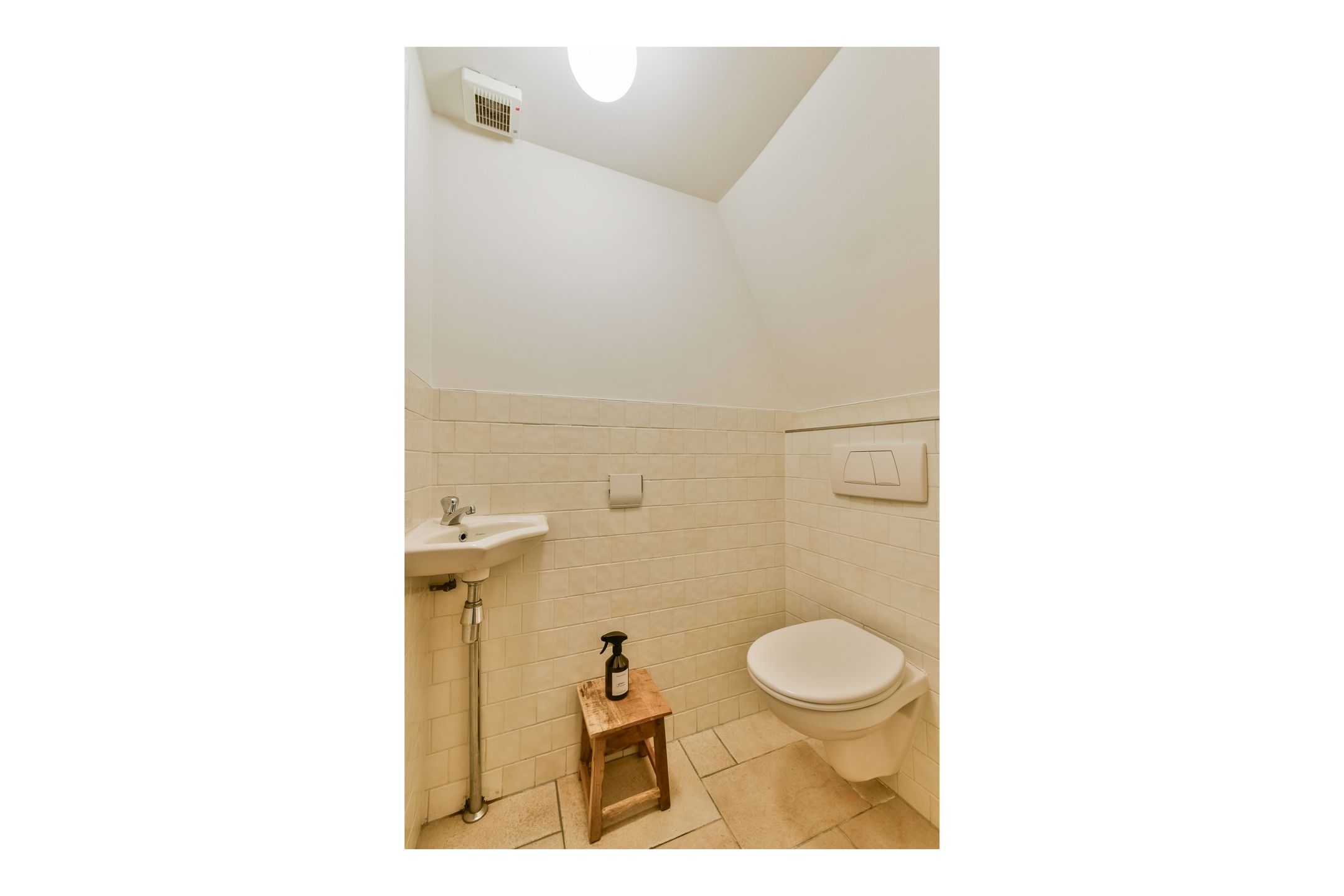 Photo 18 of Hooglandse Kerkgracht 14