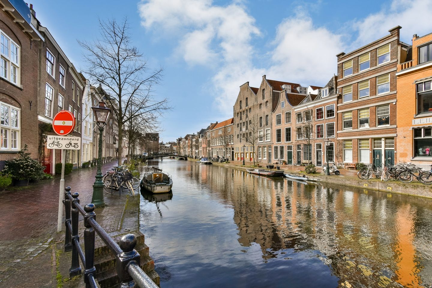 Photo 35 of Hooglandse Kerkgracht 14