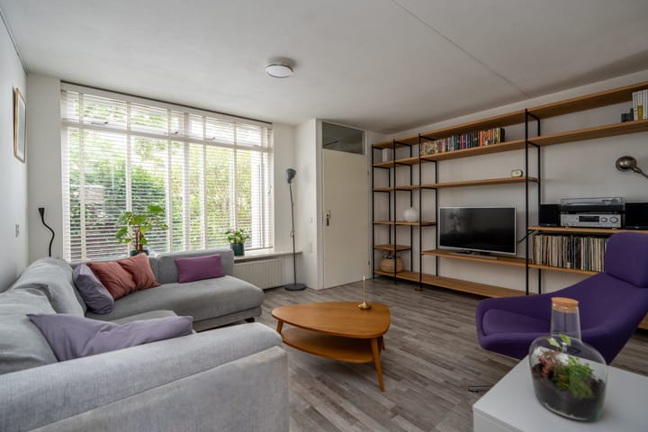 Tussenwoning te koop: Granpré Molièreweg 7, Groningen