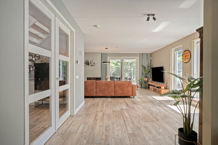Vrijstaande woning te koop: Glazenmaker 107, Epe
