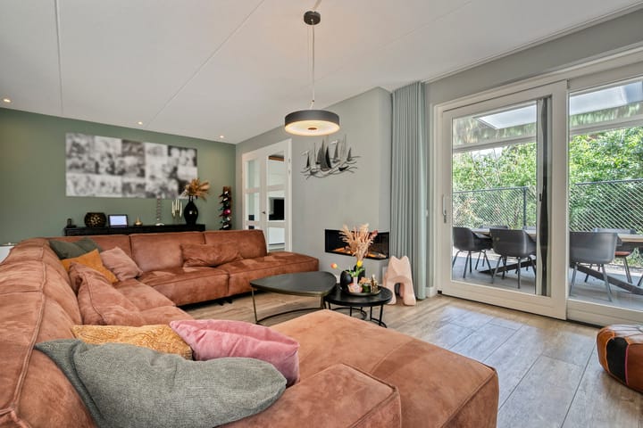Vrijstaande woning te koop: Glazenmaker 107, Epe