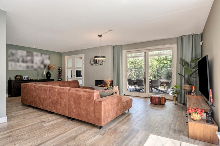 Vrijstaande woning te koop: Glazenmaker 107, Epe