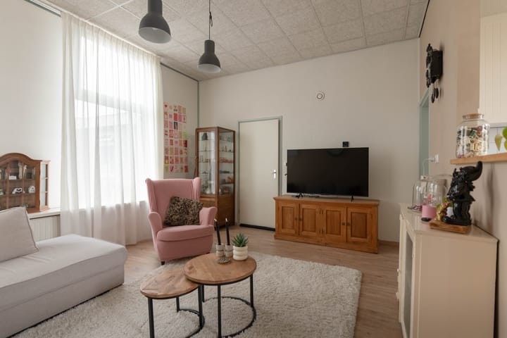 Tussenwoning te koop: Bomsterschans 3B, Niezijl