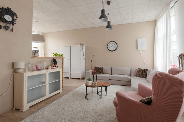 Tussenwoning te koop: Bomsterschans 3B, Niezijl
