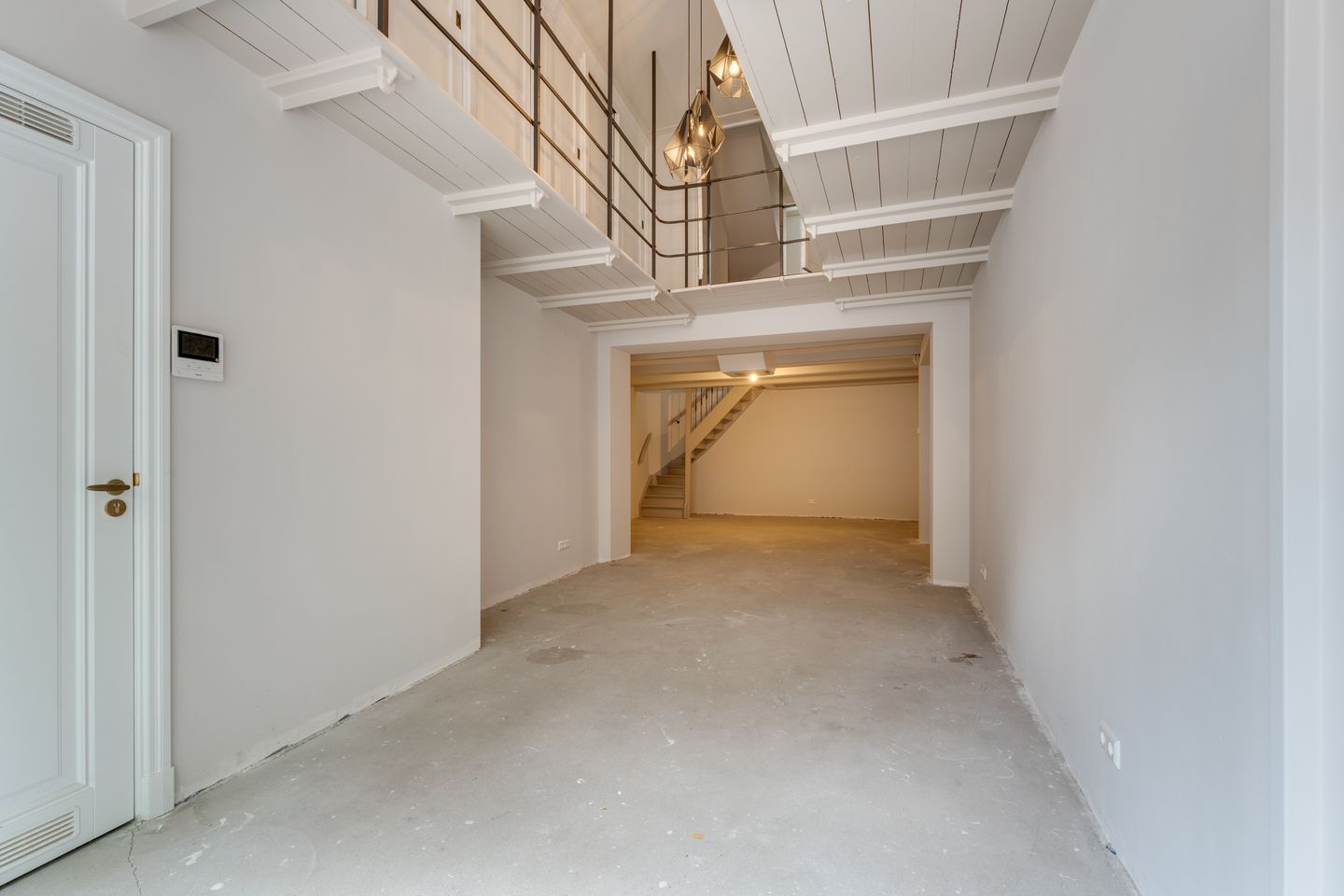View photo 3 of Spuistraat 88-A