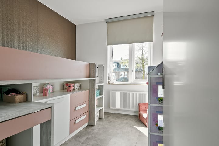 Tussenwoning te koop: Colijnstraat 18, Hoofddorp