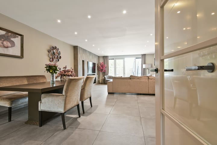Tussenwoning te koop: Colijnstraat 18, Hoofddorp