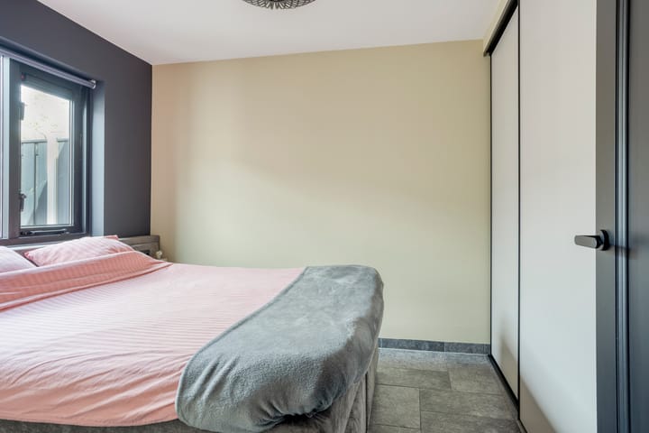 Tussenwoning te koop: De IJsvogel 6, Vriezenveen