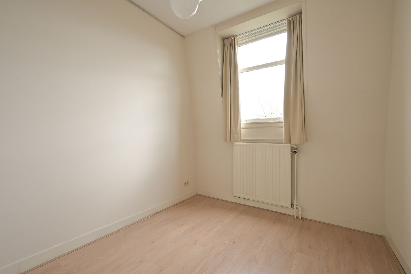 Foto 49 van Surinamestraat 30