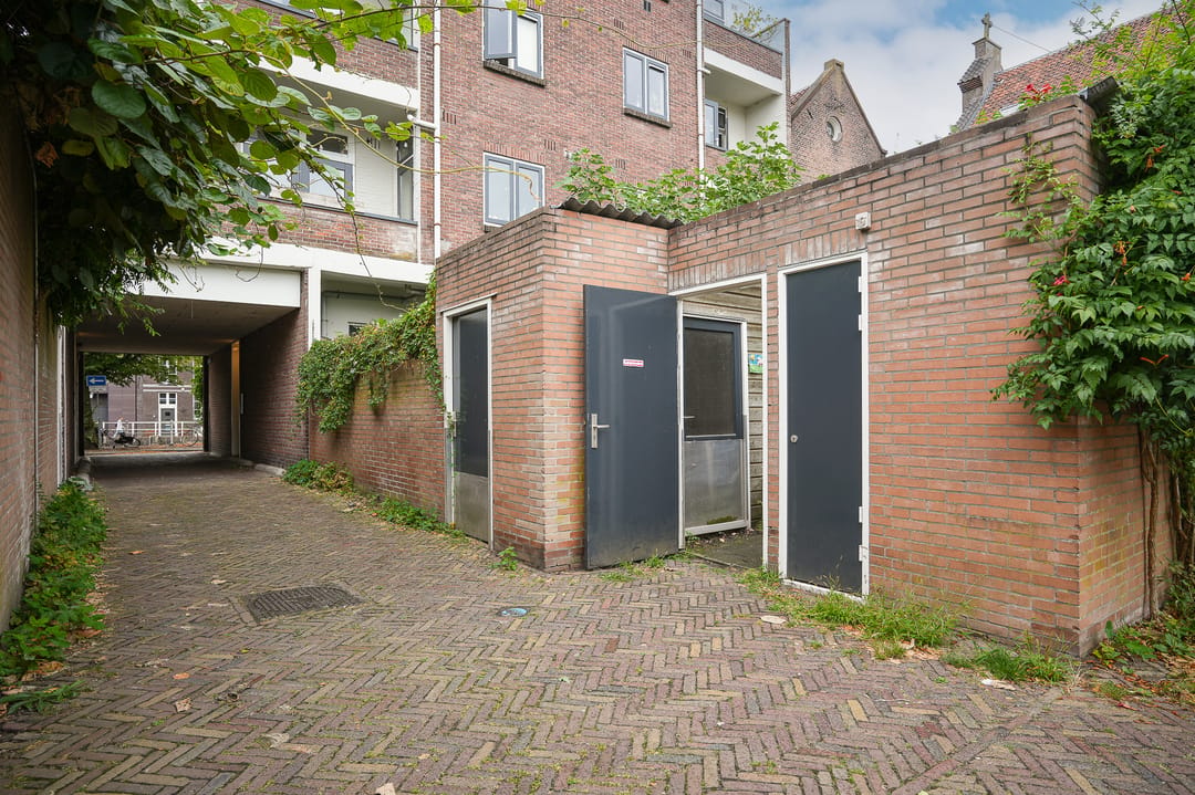 Foto 37 van Bemuurde Weerd O.Z. 52-C