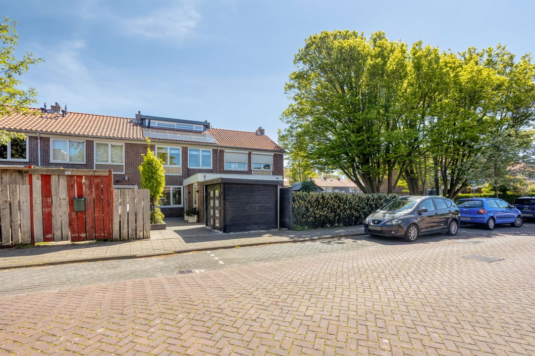 Photo 38 of Ladderbeekstraat 101