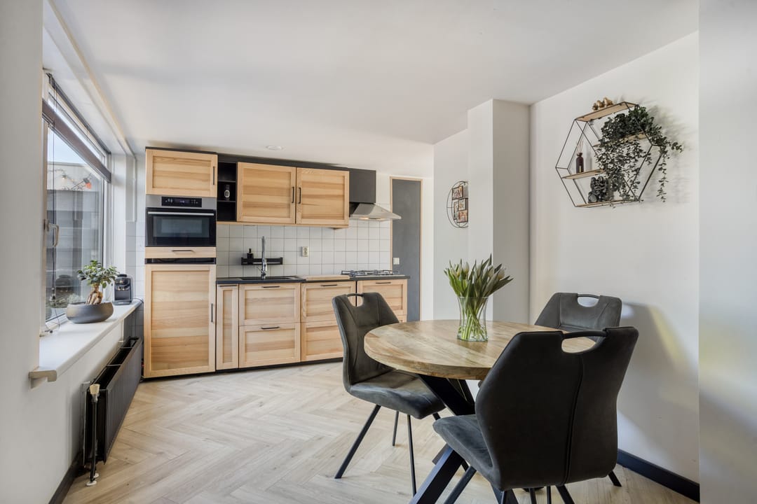 Photo 11 of Ladderbeekstraat 101