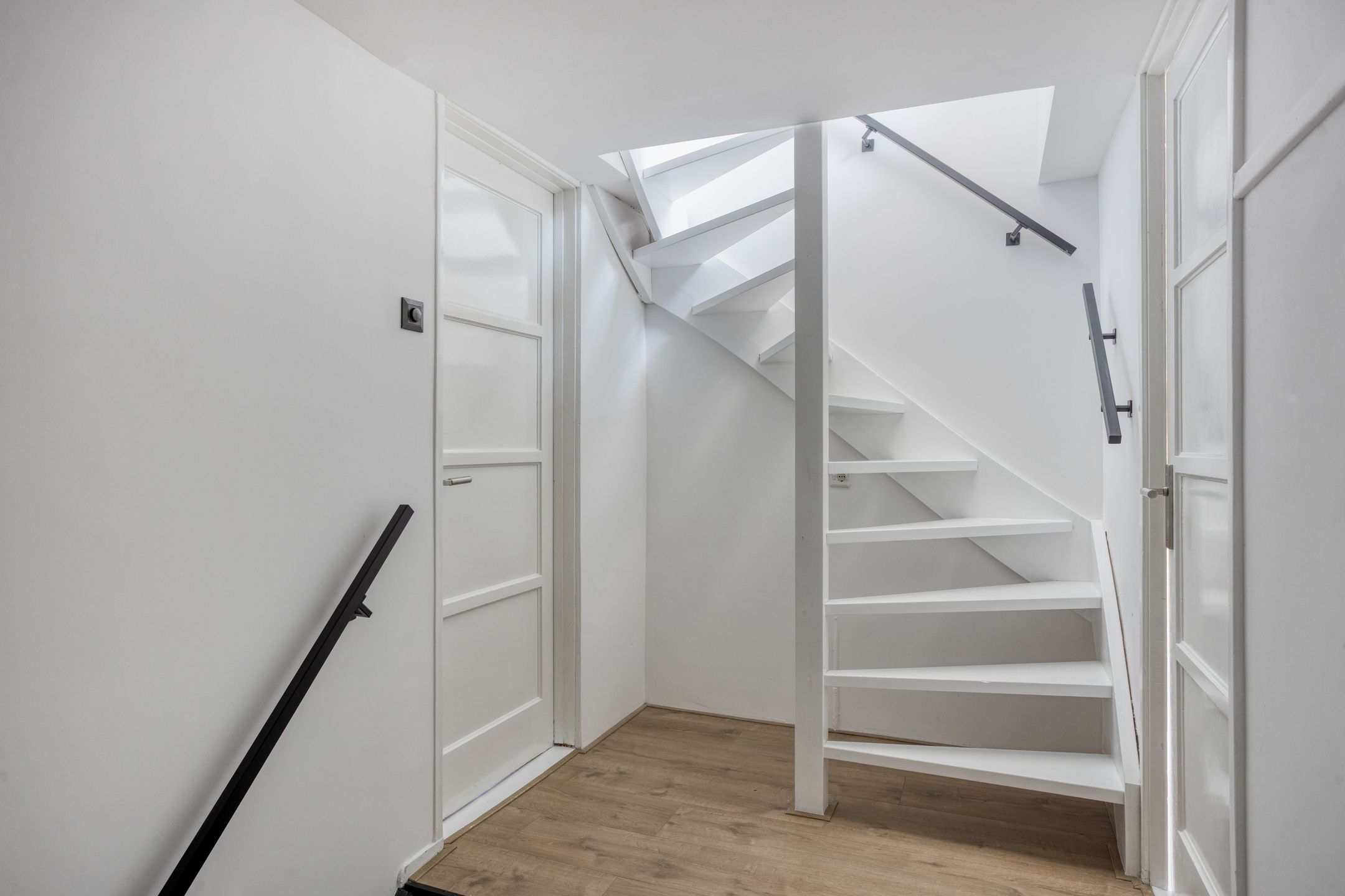 Photo 27 of Ladderbeekstraat 101