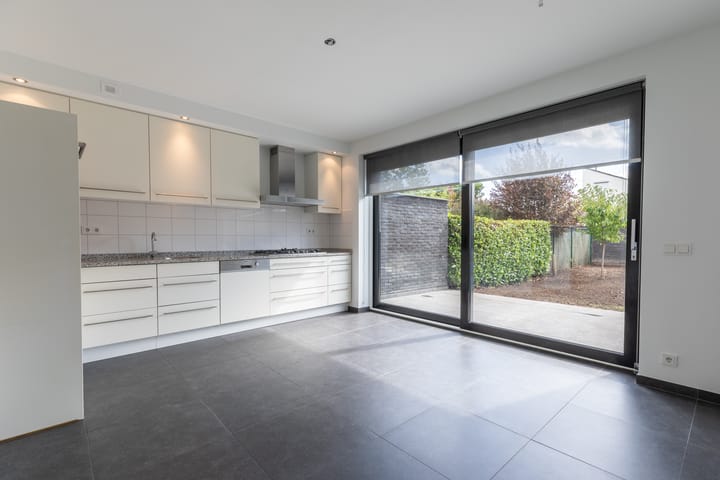 Appartement te koop: Tongerseweg 241C02, Maastricht