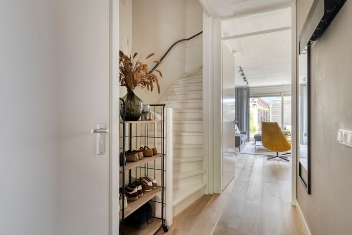 Tussenwoning te koop: Voorn 94, Hendrik-Ido-Ambacht