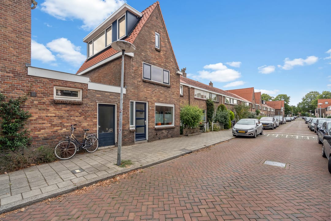 Foto 41 van St.-Winfridusstraat 4