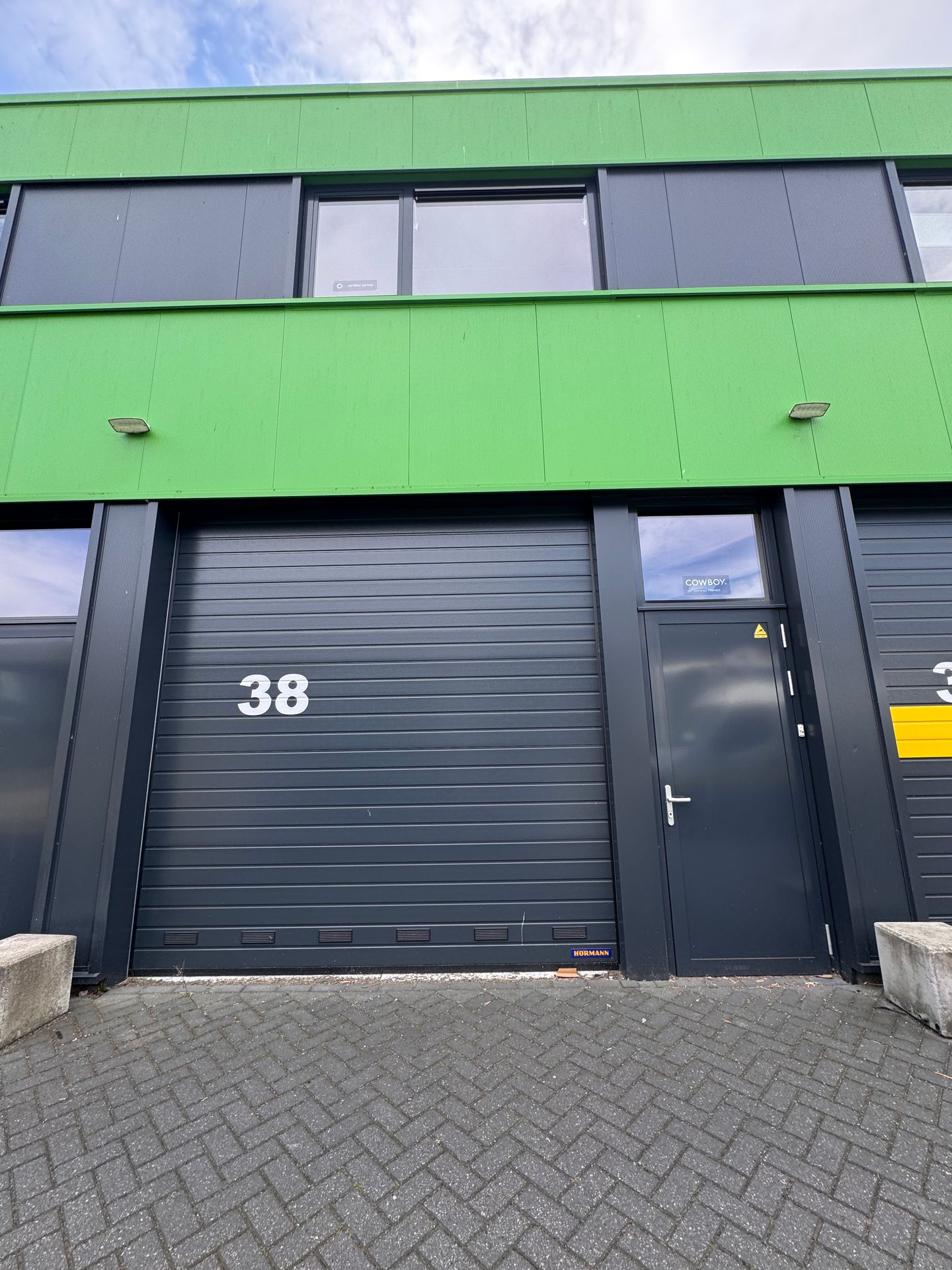 View photo 1 of Spaubeekstraat 95-38