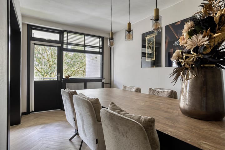 Appartement te koop: van Godewijckstraat 85, Hendrik-Ido-Ambacht