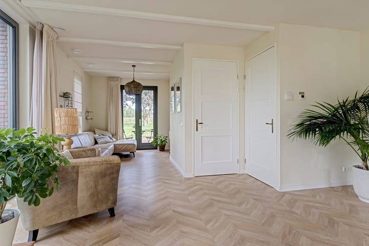 Hoekwoning te koop: Rijzenburg 2, Elst (Ge)