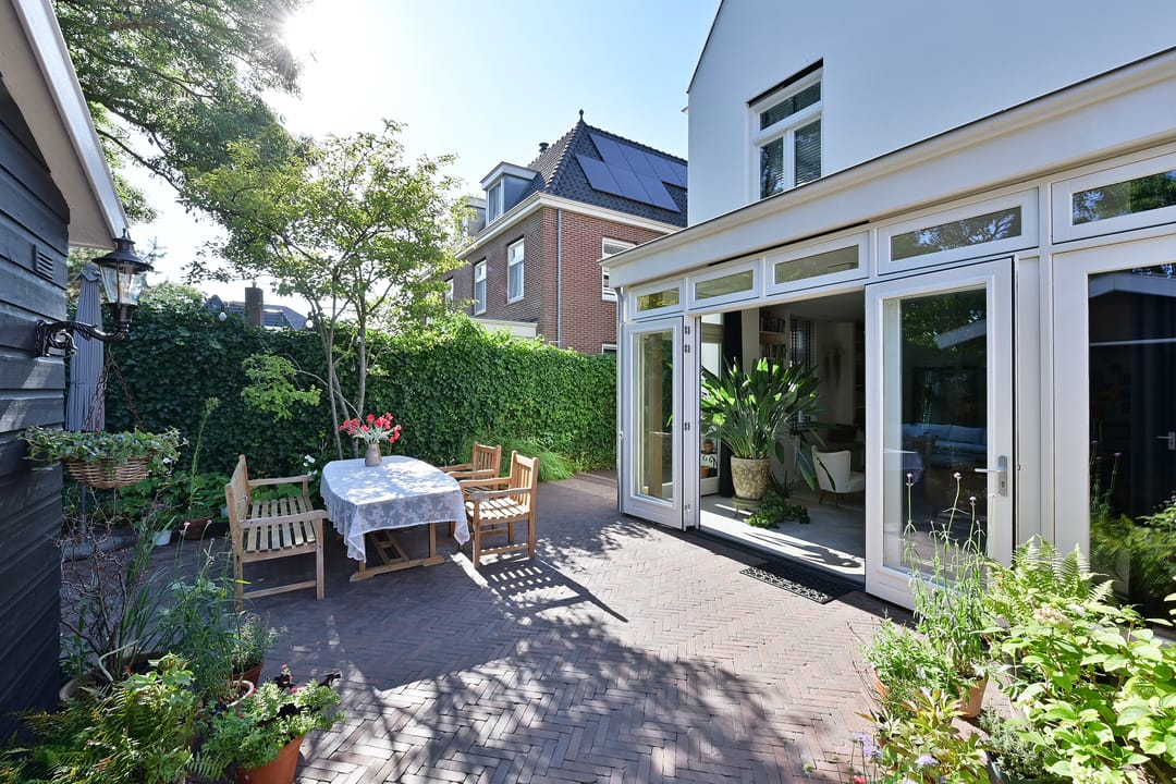 Photo 22 of Johannes Sandersonhof 1