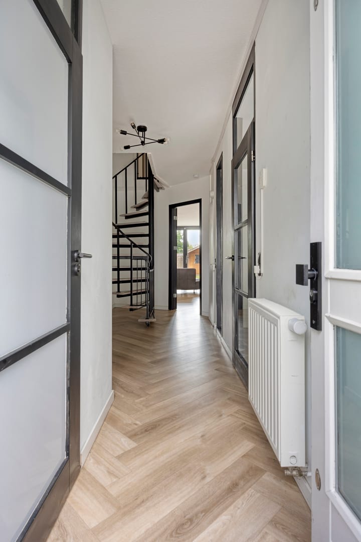 Tussenwoning te koop: Muijeveld 9, Vinkeveen