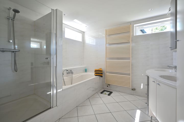 Tussenwoning te koop: Willemserf 94, Eemnes