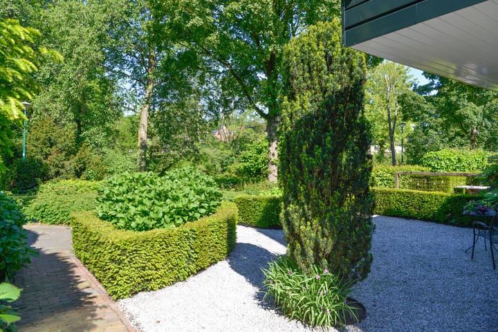 Tussenwoning te koop: Willemserf 94, Eemnes