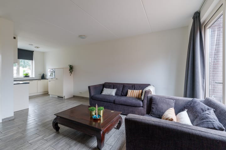 Tussenwoning te koop: Langelermaatweg 86, Hengelo