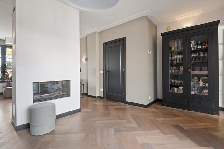 Twee-onder-één-kap te koop: Van Miertstraat 17, Vught