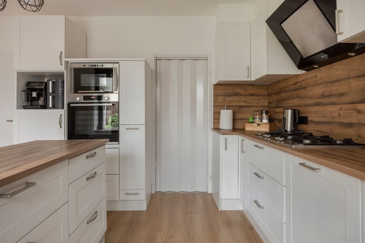 Hoekwoning te koop: Irenestraat 1, Meerlo