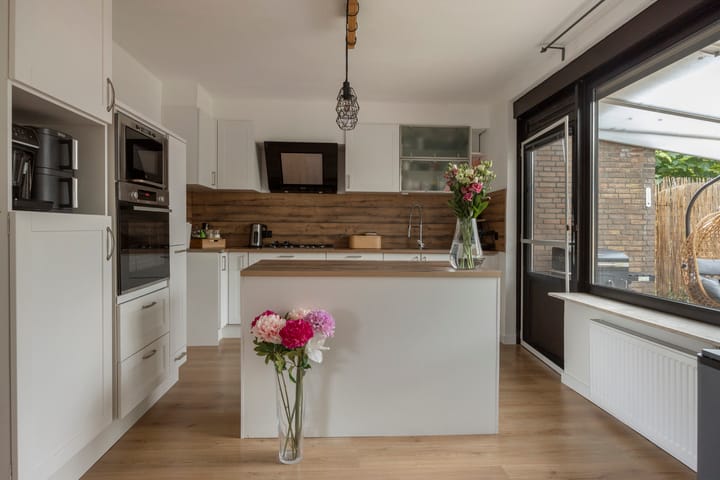 Hoekwoning te koop: Irenestraat 1, Meerlo