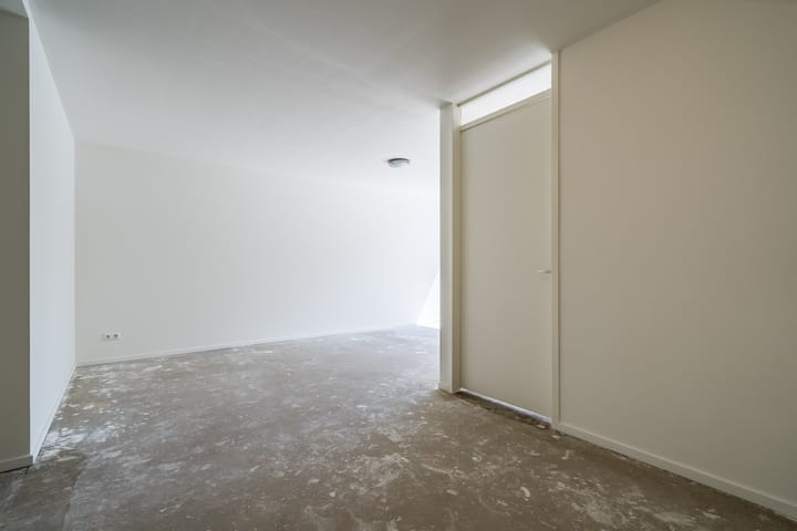 Studio te koop: beekstraat 2D, Weert