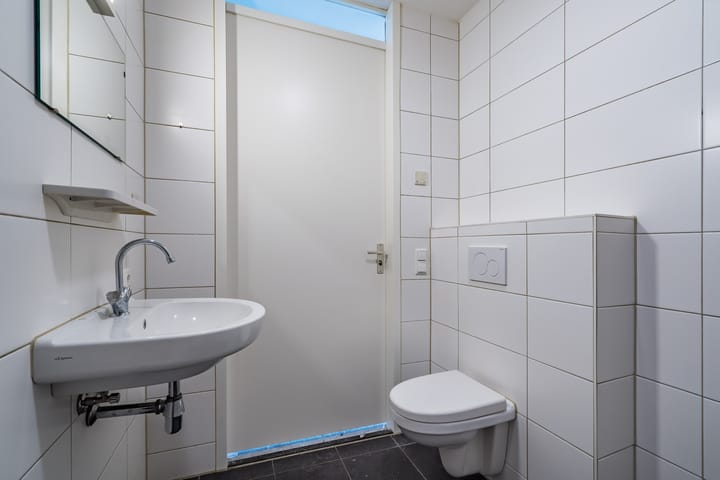 Studio te koop: beekstraat 2D, Weert