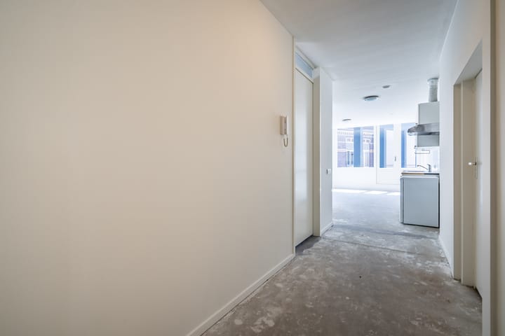 Studio te koop: beekstraat 2E, Weert
