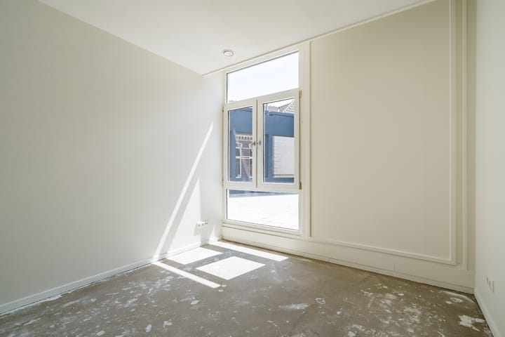 Studio te koop: beekstraat 2D, Weert