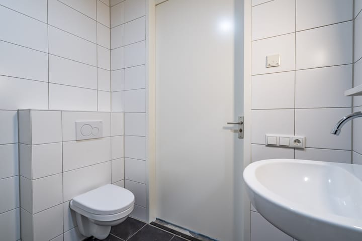 Studio te koop: beekstraat 2C, Weert