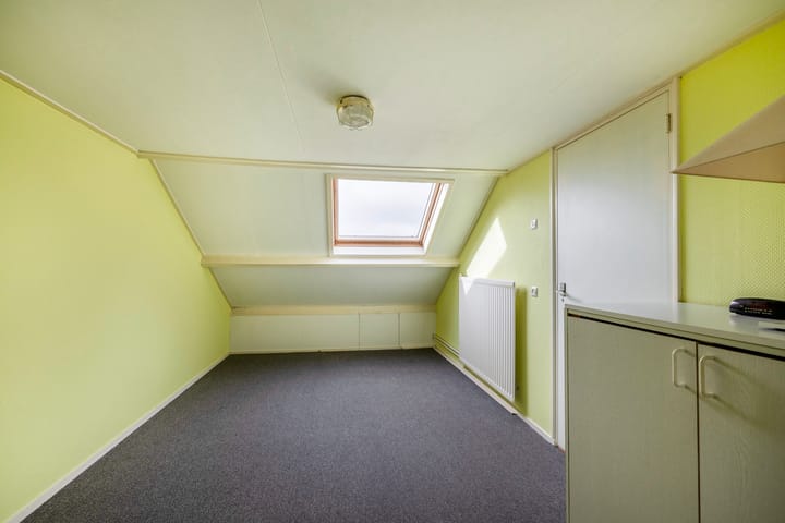 Hoekwoning te koop: Doetinchemsestraat 64, Middelharnis