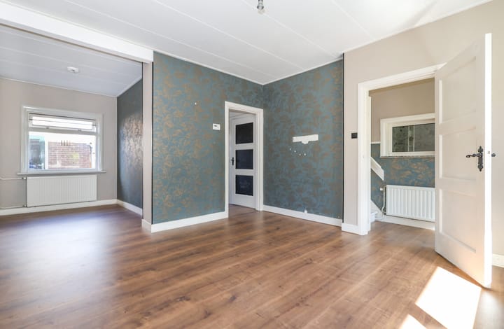 Hoekwoning te koop: Brielseweg 111, Oostvoorne