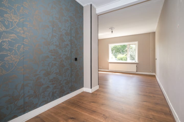 Hoekwoning te koop: Brielseweg 111, Oostvoorne