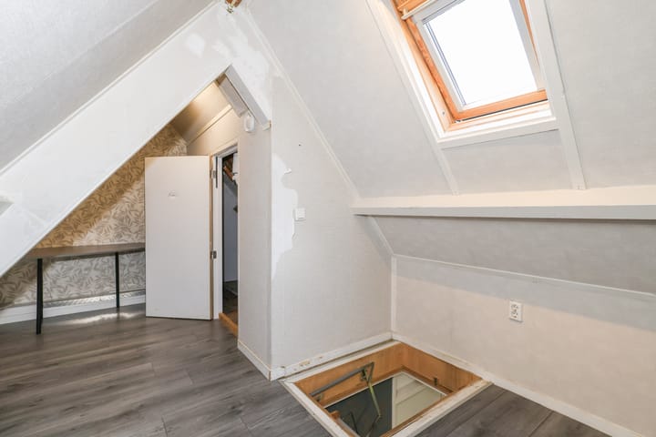 Hoekwoning te koop: Brielseweg 111, Oostvoorne