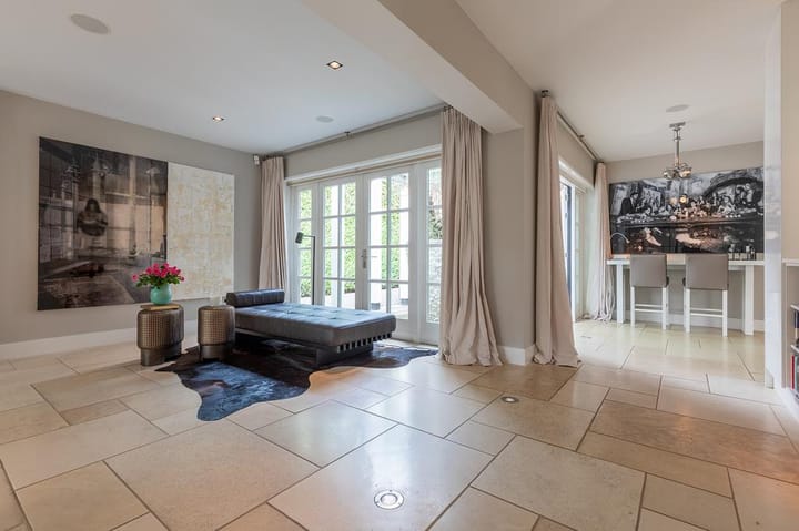 Vrijstaande woning te koop: Nieuwlarenweg 18, Laren (Nh)