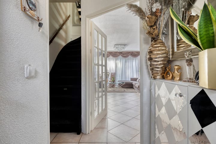 Tussenwoning te koop: Soeteliefskamp 10, Hendrik-Ido-Ambacht