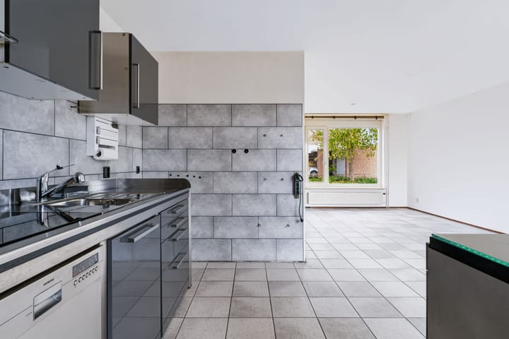 Hoekwoning te koop: Elzenhof 63, Pannerden