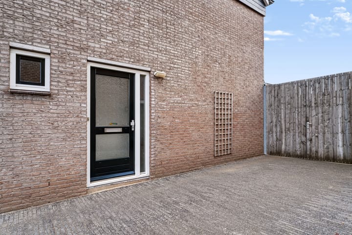 Hoekwoning te koop: Elzenhof 63, Pannerden