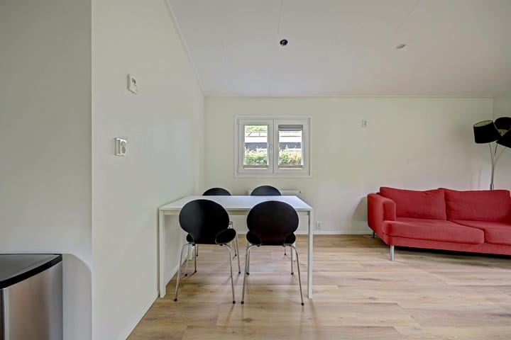Vrijstaande woning te koop: Veenweg 91R37, Oldebroek