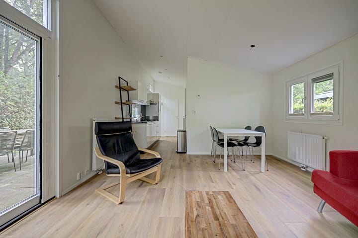 Vrijstaande woning te koop: Veenweg 91R37, Oldebroek