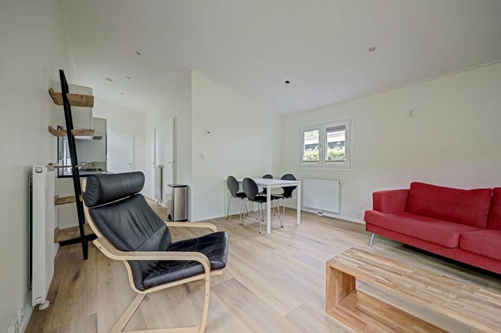 Vrijstaande woning te koop: Veenweg 91R37, Oldebroek