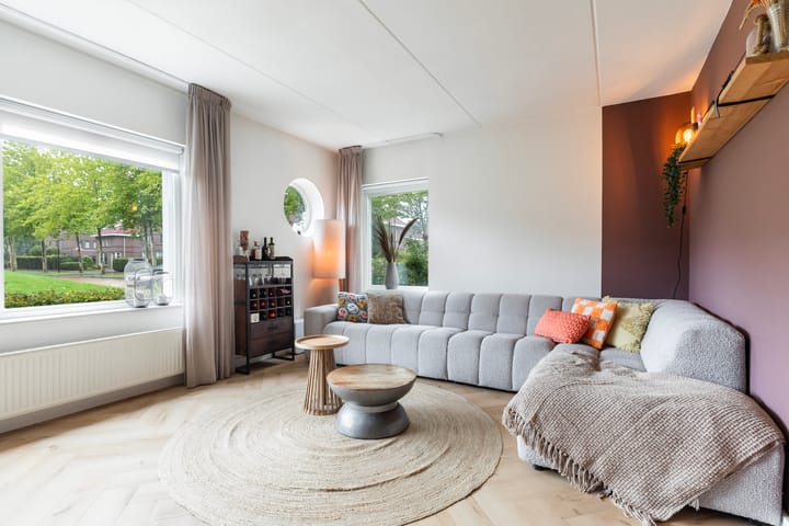 Hoekwoning te koop: van Berkenstraat 1, Heerenveen