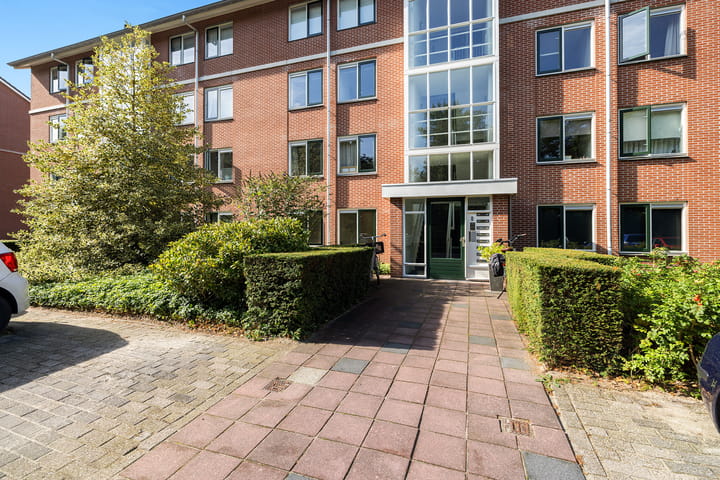Appartement te koop: Golflaan 8-22, Heerenveen